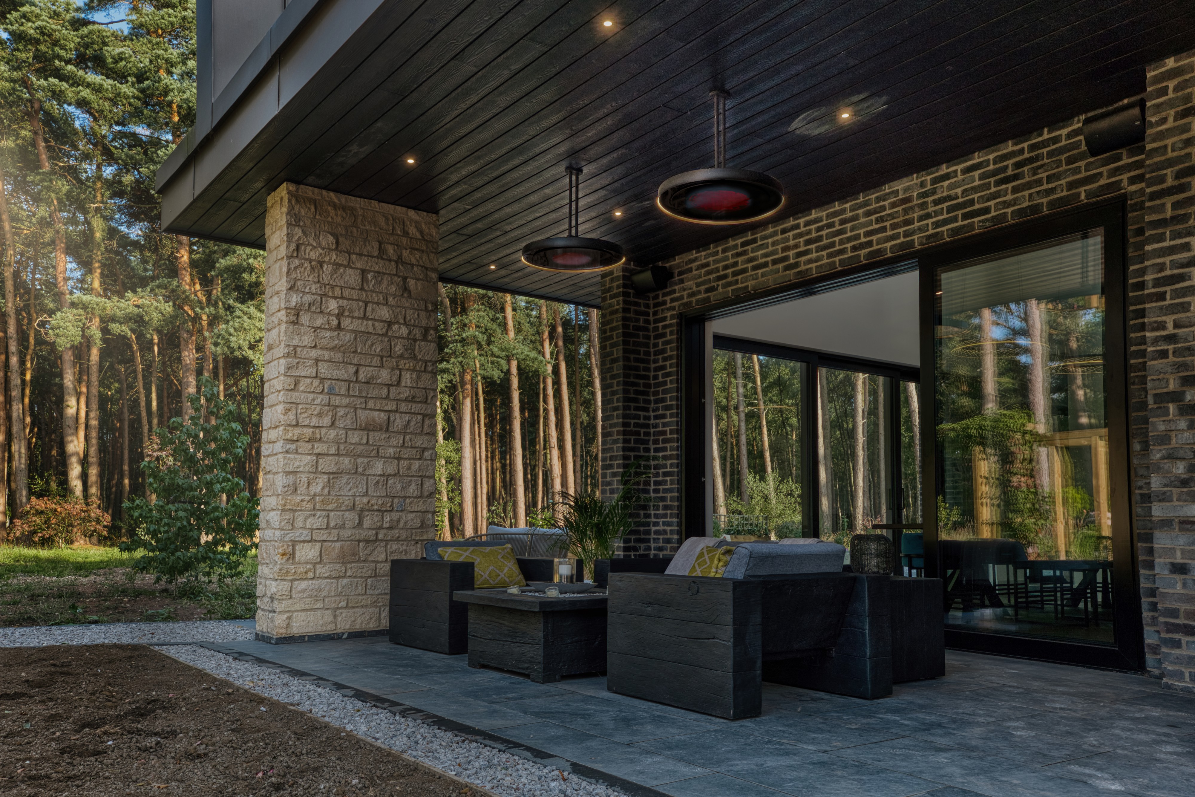 eclipse-pendant-uk-residential-3-website.jpeg