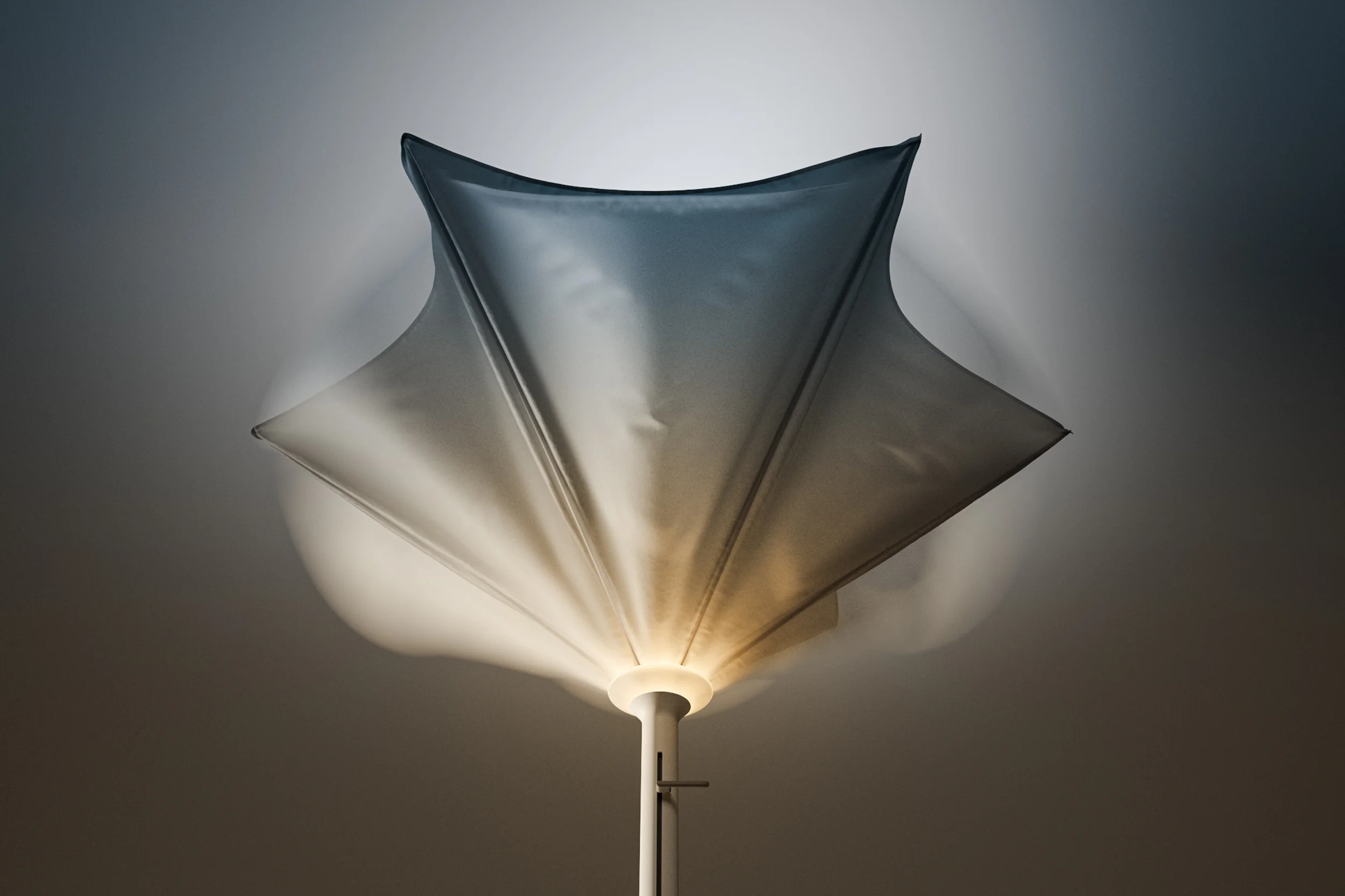 royal-botania-anamon-parasol-uitschuifbaar-met-verlichting.webp
