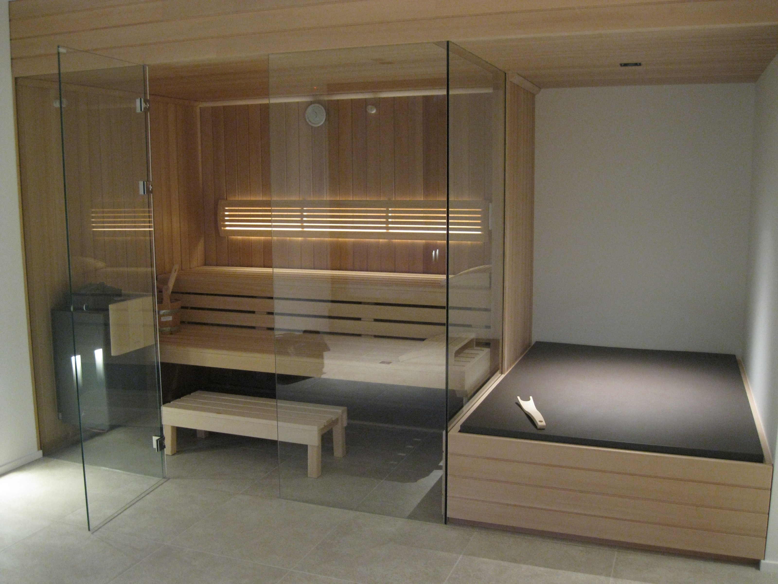 sauna-op-maat-hanolux-antwerpen-turnhout-klafs-3-kopie.jpg