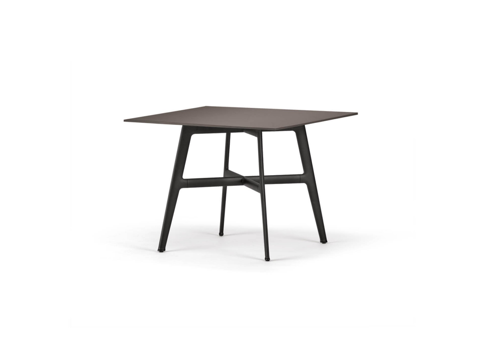 dedon-seax-dining-table-100x100-ebony-black.jpg