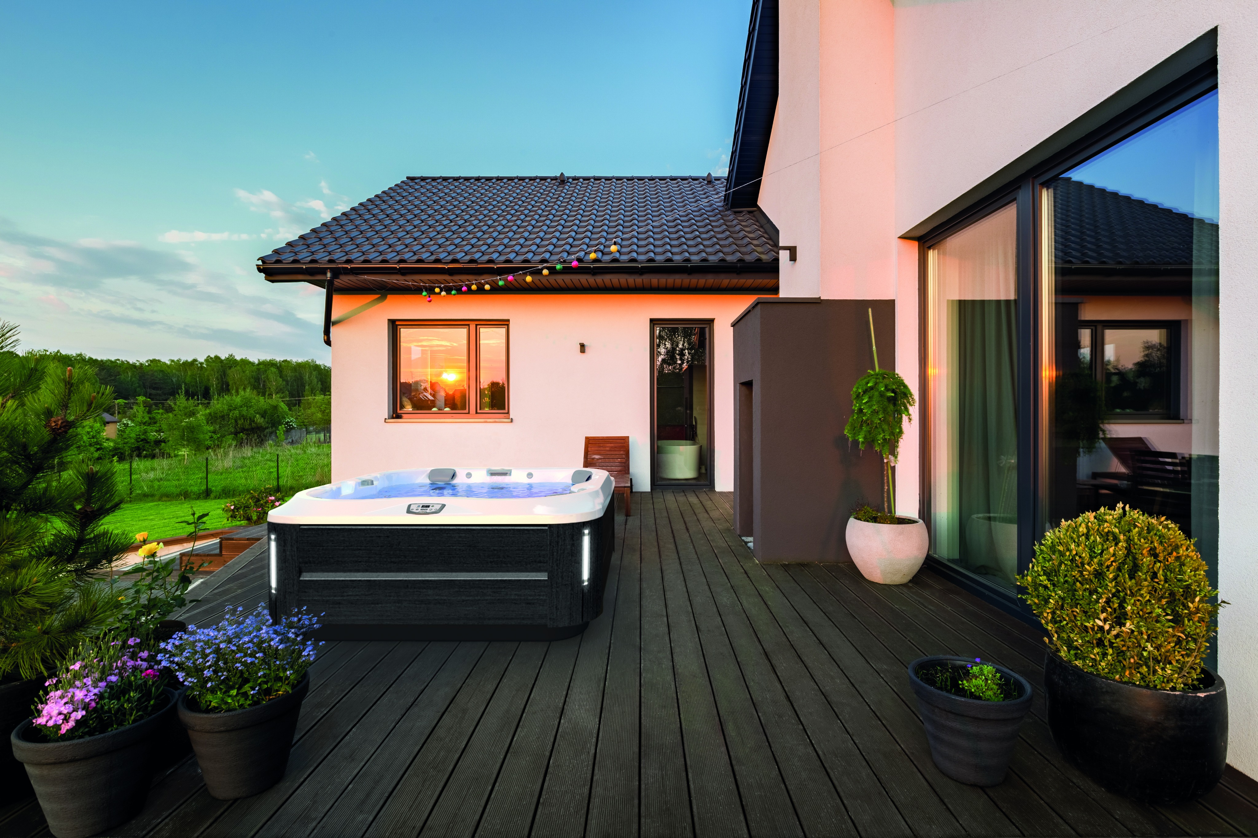 jacuzzi-j355-smoked-ebony-spa.jpg