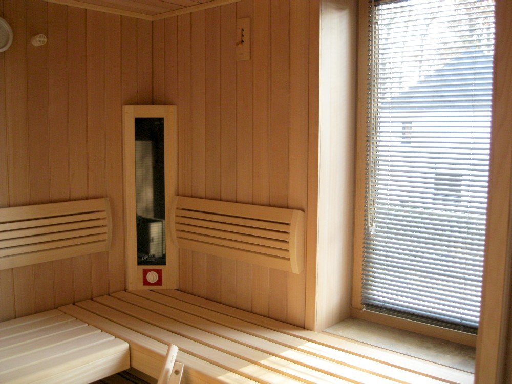 Hanolux realisaties sauna stoomcabine infraroodcabine