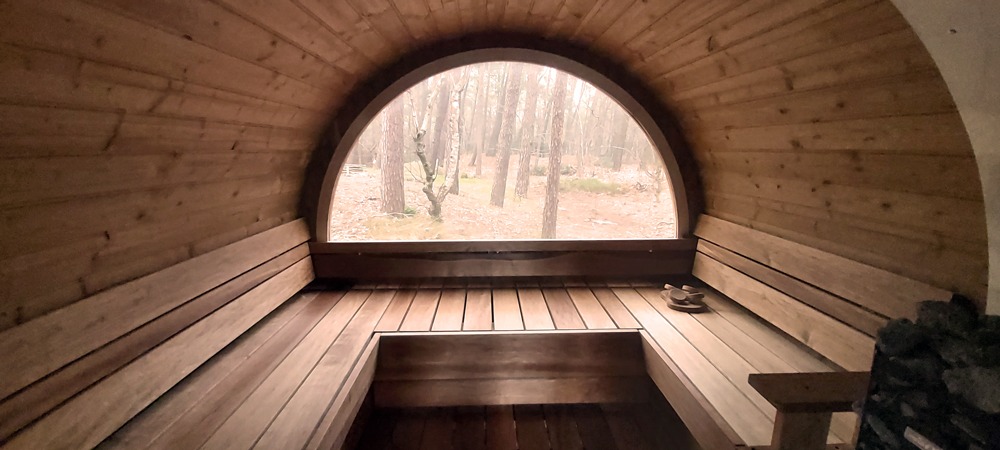 barrel-panoramisch-raam-sauna.jpg
