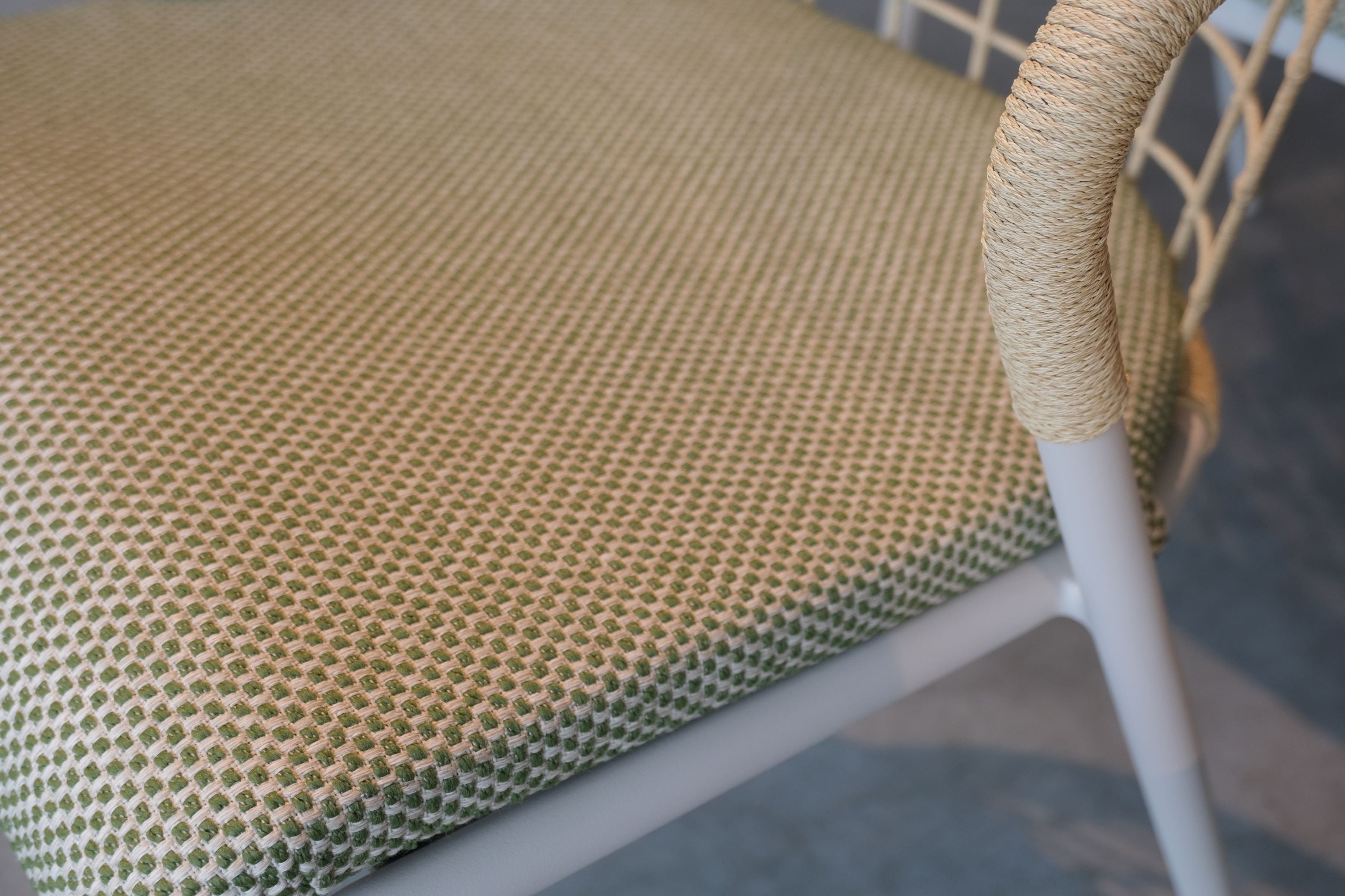 LRRoyalBotaniaFensi-detail1.jpg