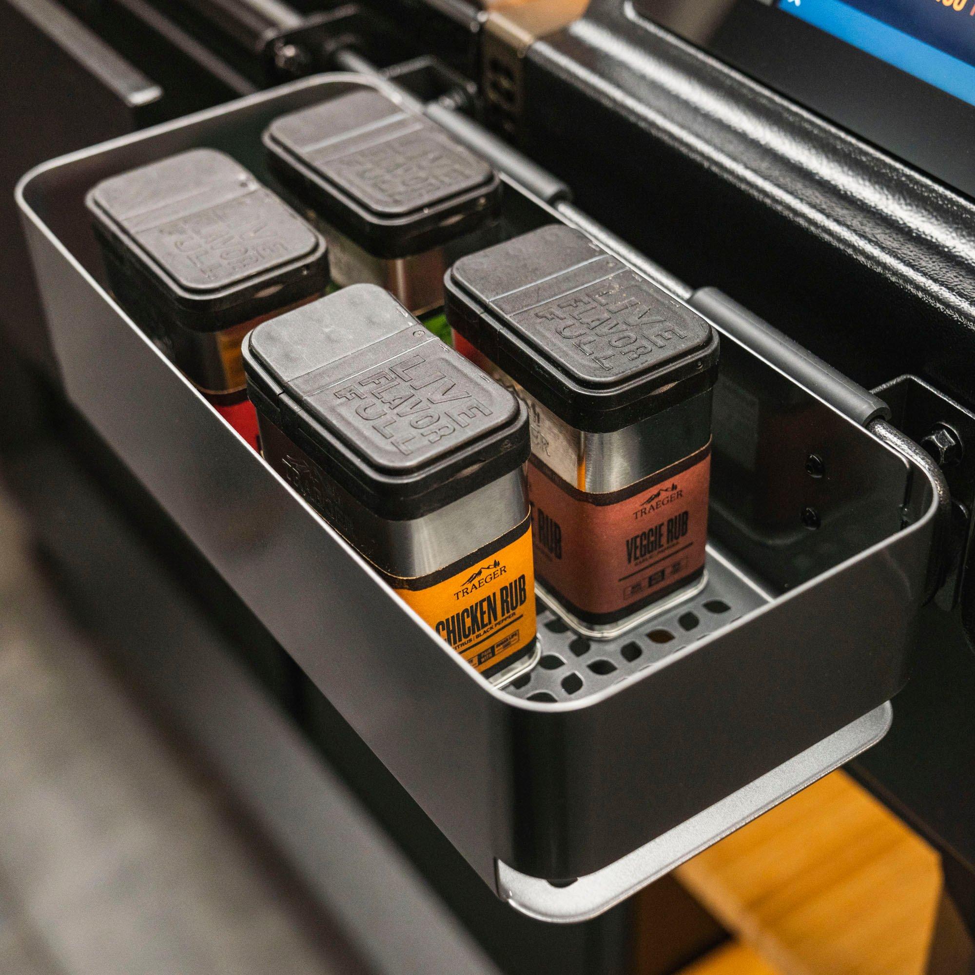 hanolux-traeger-pal-storage-bin-lifestlye-2.jpg