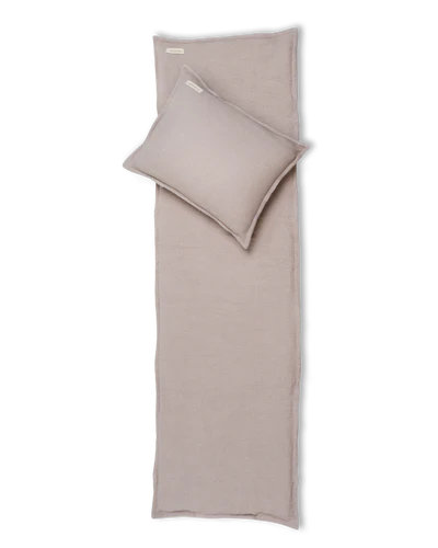 badesofa-saunaauflage-saunasofa-togo-taupe-02_400x_cbf28753-bc53-437c-b651-7c01732f1adc.webp